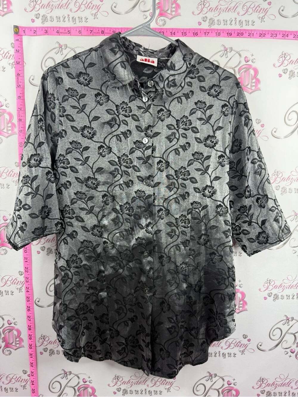 Alia shirt shiny Black Floral Print Gray silver Short-Sleeve Button-Down Shirt